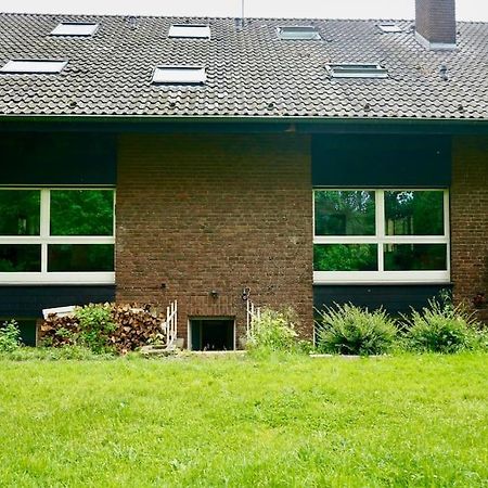 Helle Kellerwohnung Im Gruenen Mit Sauna Köln Exterior foto
