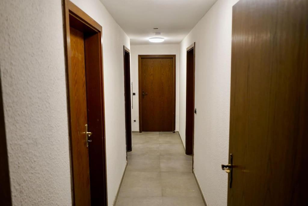 Helle Kellerwohnung Im Gruenen Mit Sauna Köln Exterior foto