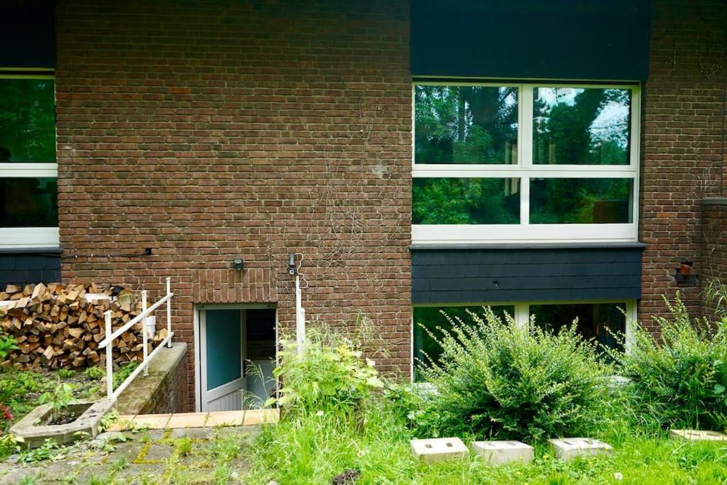 Helle Kellerwohnung Im Gruenen Mit Sauna Köln Exterior foto